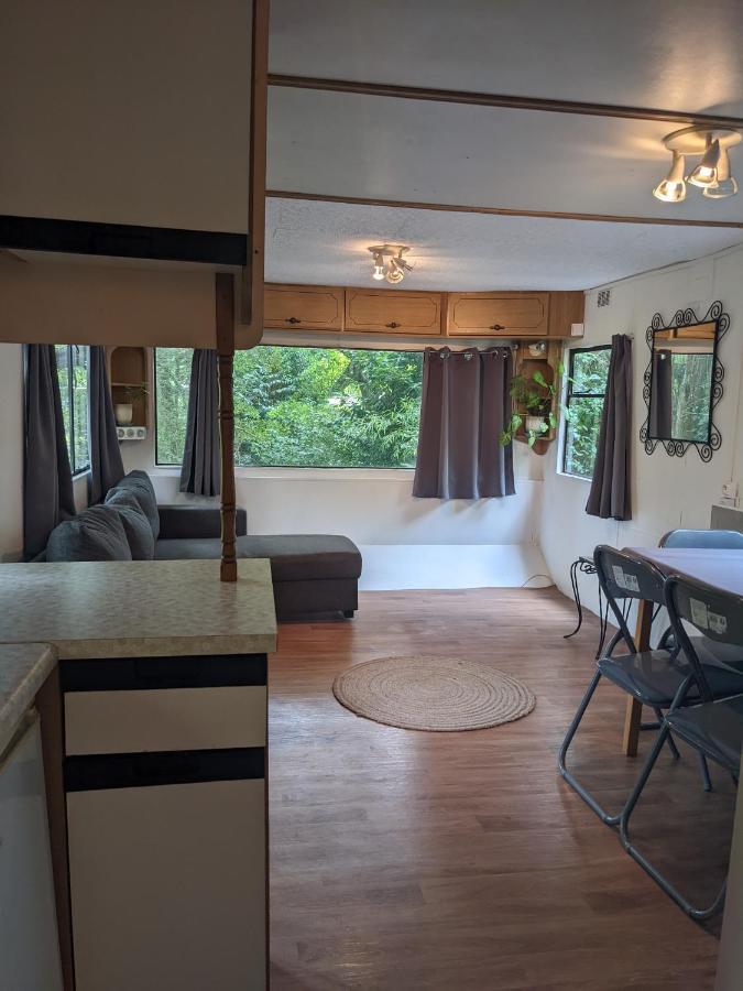 Mobile Home Situe Au Coeur Du Lac Blangy-le-Château Eksteriør billede