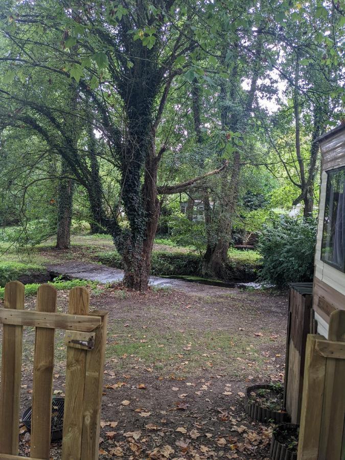 Mobile Home Situe Au Coeur Du Lac Blangy-le-Château Eksteriør billede