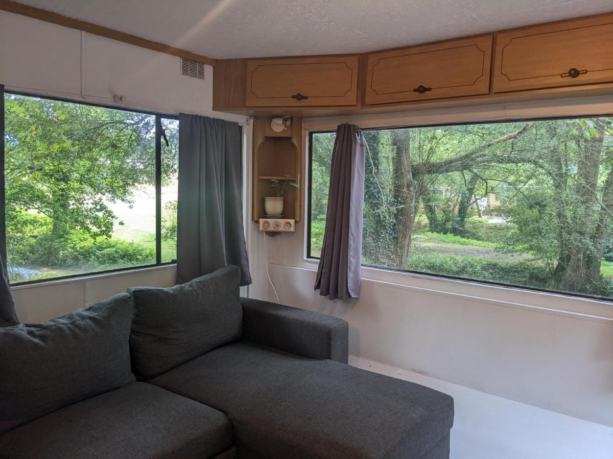 Mobile Home Situe Au Coeur Du Lac Blangy-le-Château Eksteriør billede